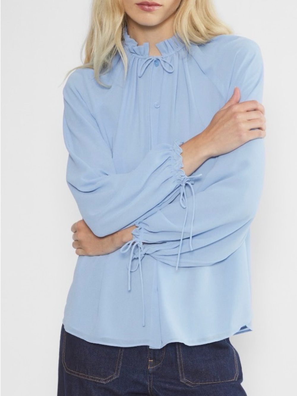 ARITZIA Olivette blouse cornflower blue size large long sleeve